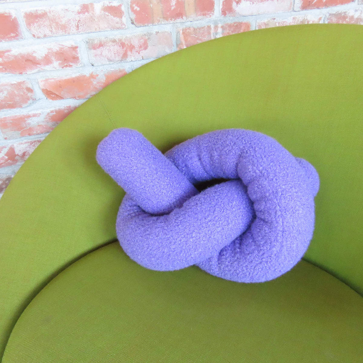 Knot Decorative Cushion: Lavender