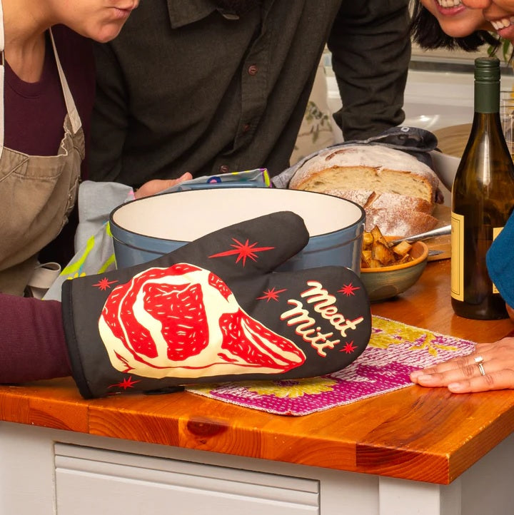 Oven Mitt: Meat Mitt