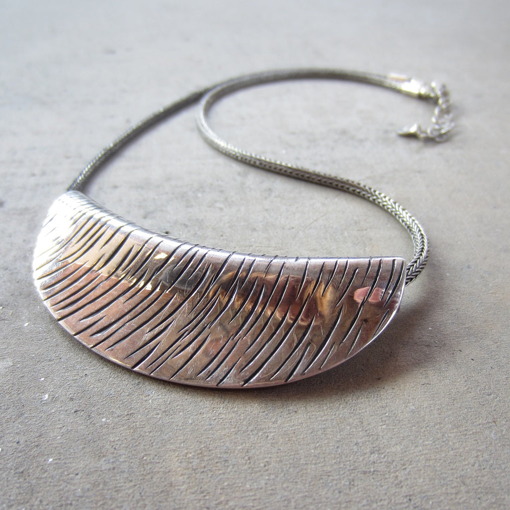 Pod Necklace