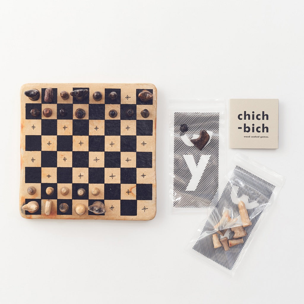 Flaÿou Clay Chess Set