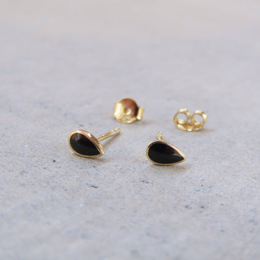 Abstract Studs: Gold Onyx Teardrops