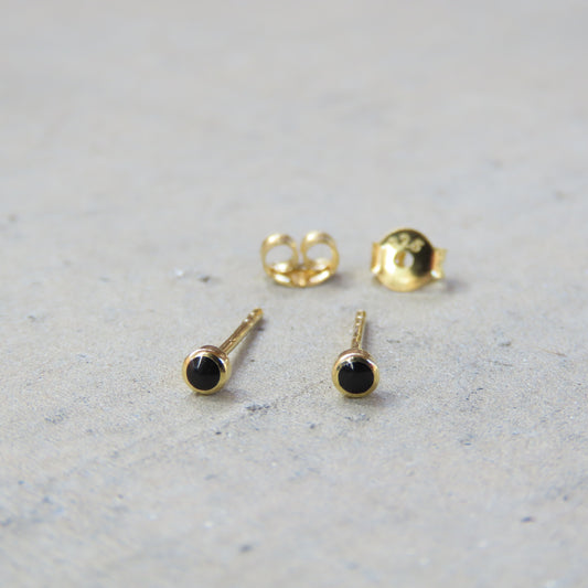 Abstract Studs: Gold Petite Onyx Circles