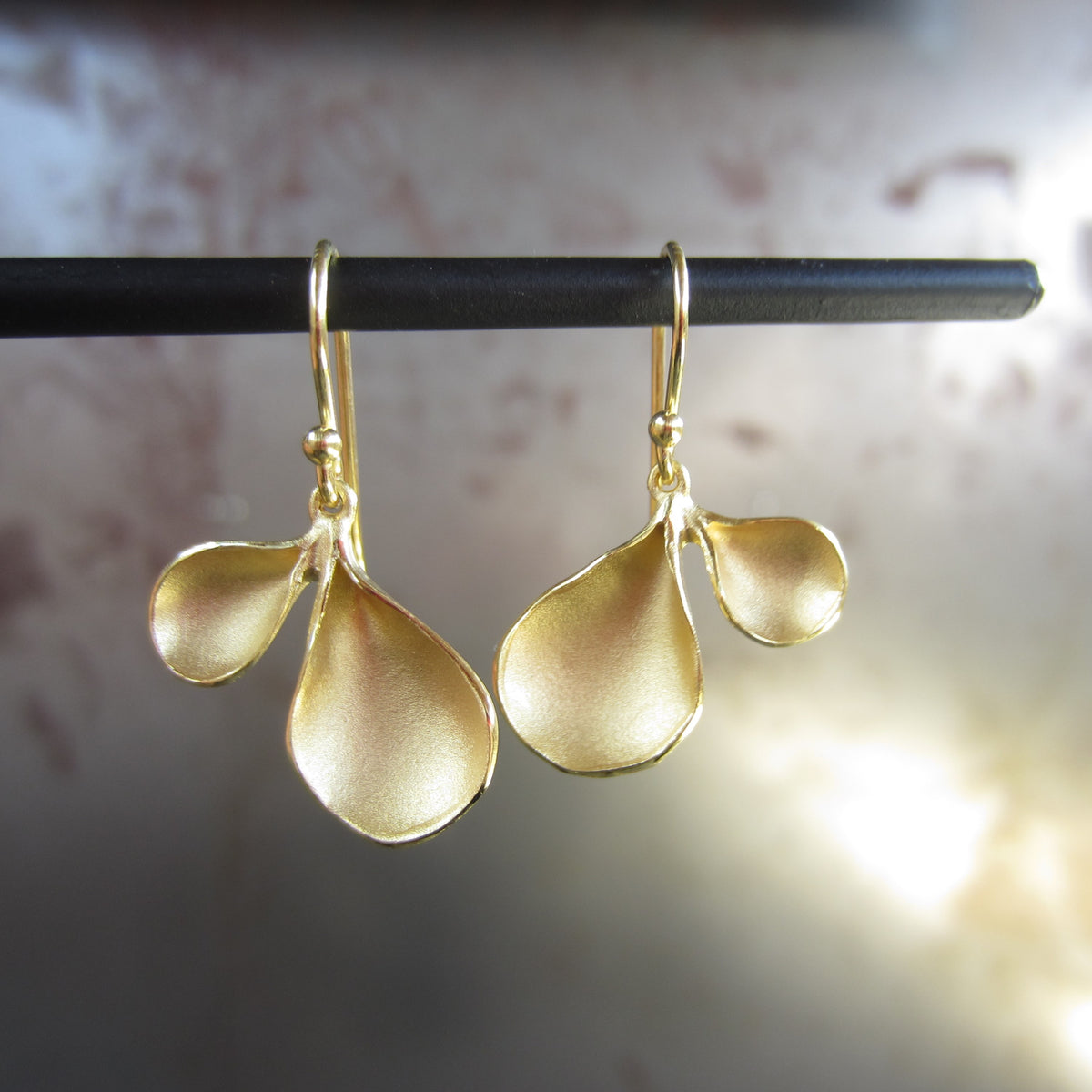 Medium Double Petal Earrings in 18K Gold Vermeil