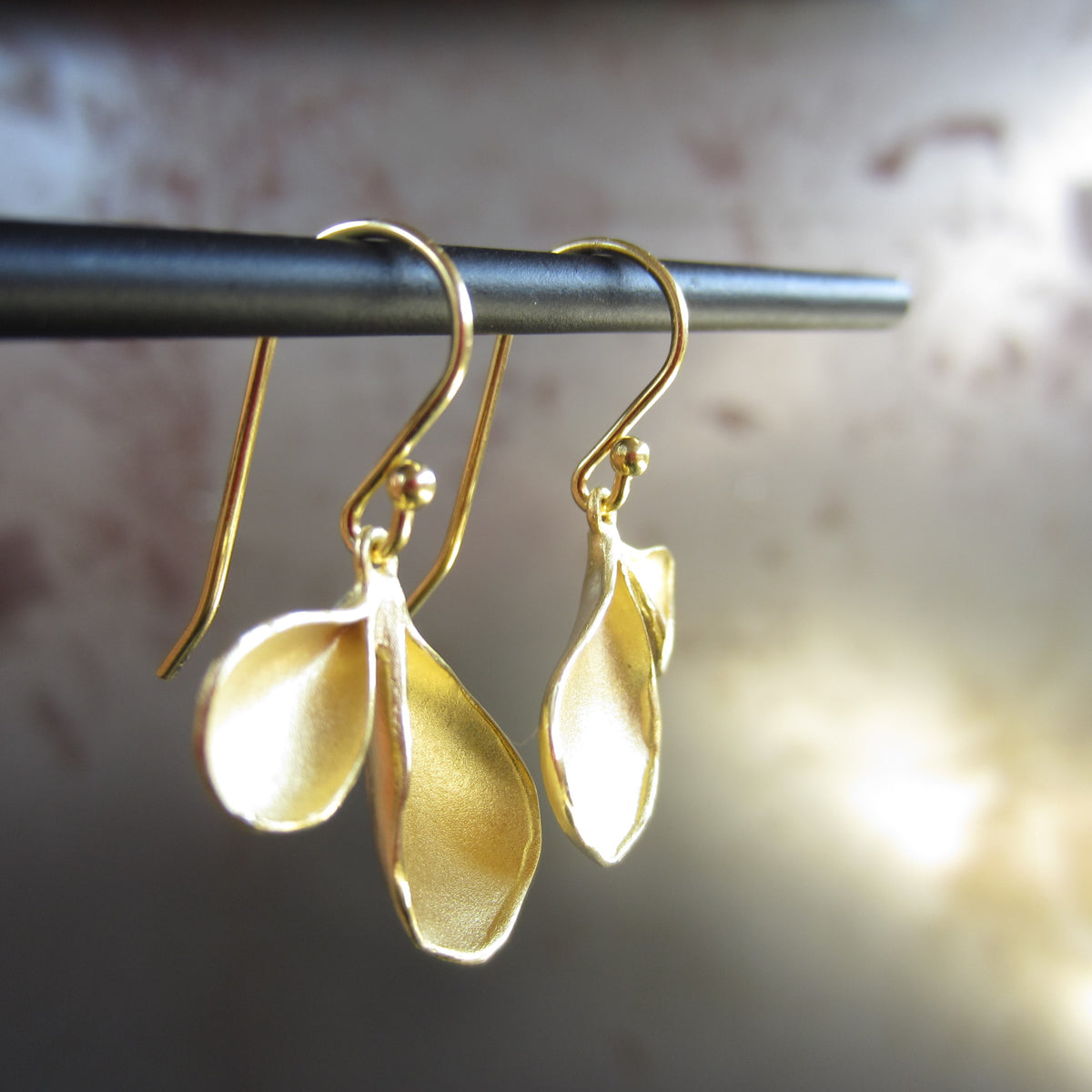 Medium Double Petal Earrings in 18K Gold Vermeil