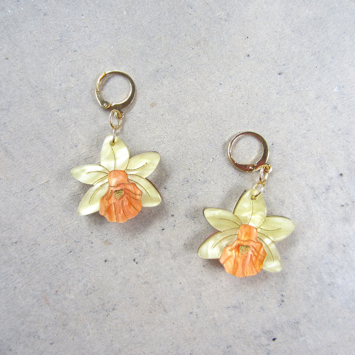 Mini Daffodils Acrylic Earrings
