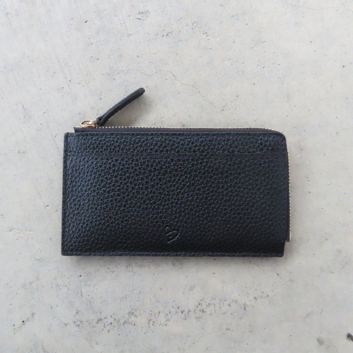 Kate Slim Zip Card Holder: Matte Black