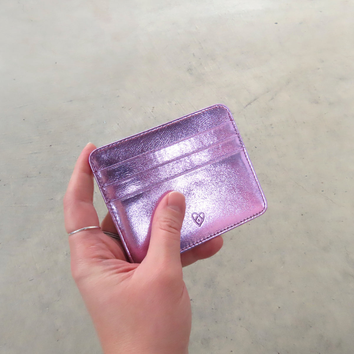 Andy Card Holder: Metallic Pink