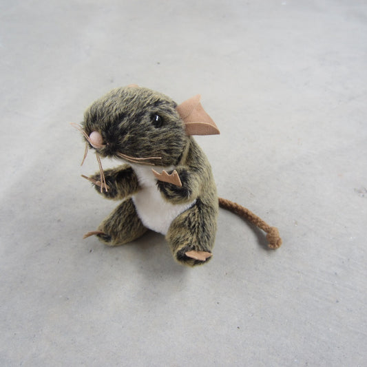 Finger Puppet: Mini Field Mouse