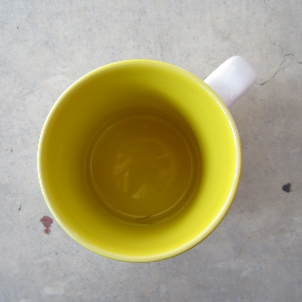 MASS MoCA Paint Drip Mug: Yellow